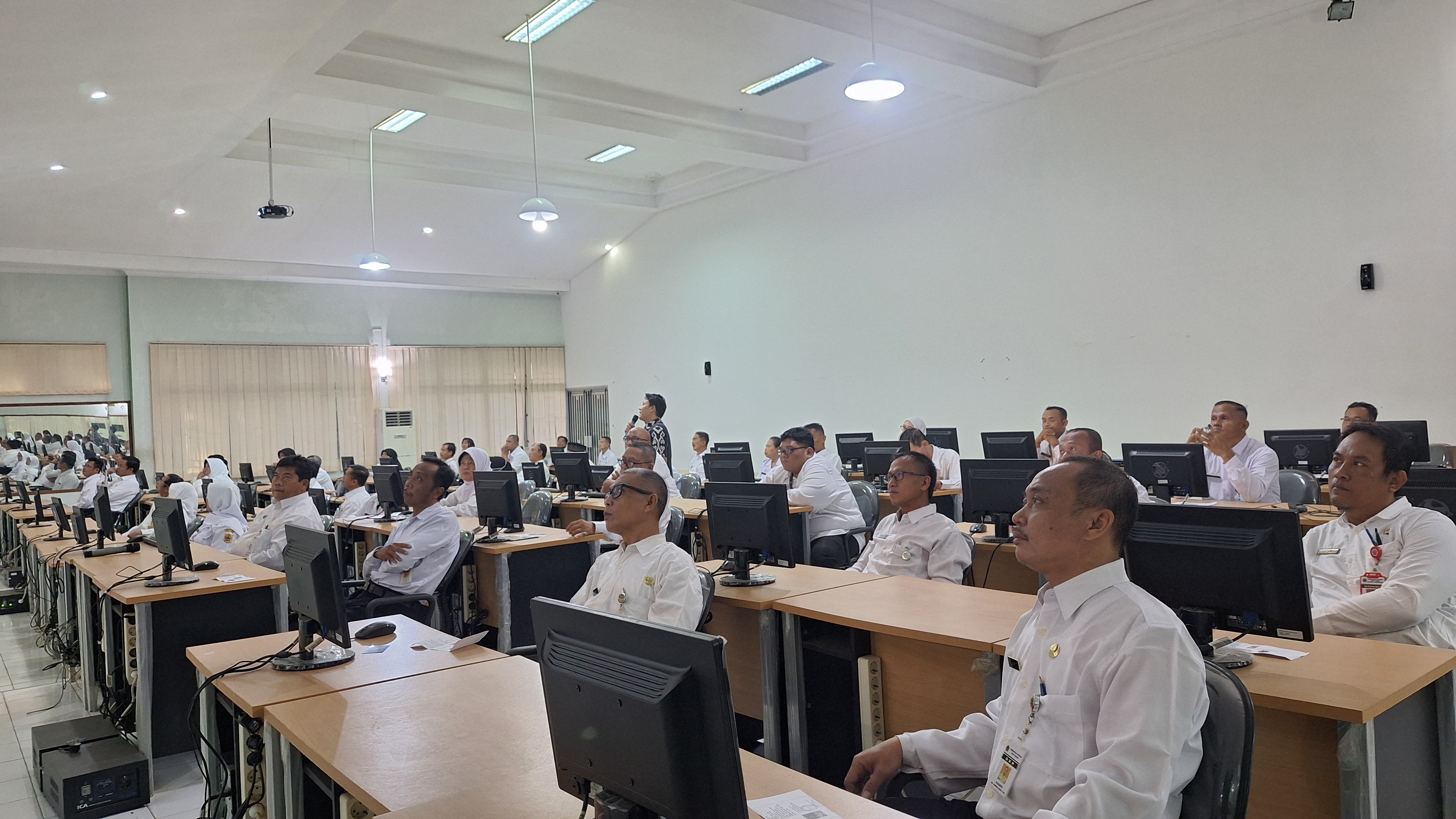 581 ASN Ikuti Ujian Dinas & UPKP di Semarang: Transparan & Langsung Hasil!