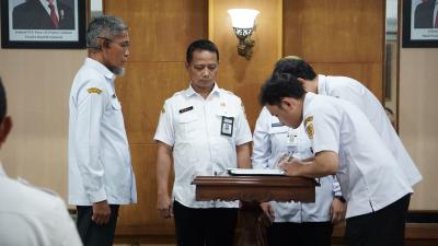 Pemerintah Provinsi Jawa Tengah menyelenggarakan Upacara Pelantikan dan Pengambilan Sumpah/Janji Jabatan Pejabat Fungsional